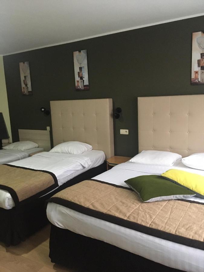 Albert Hotel Saint-Josse-ten-Noode Bagian luar foto