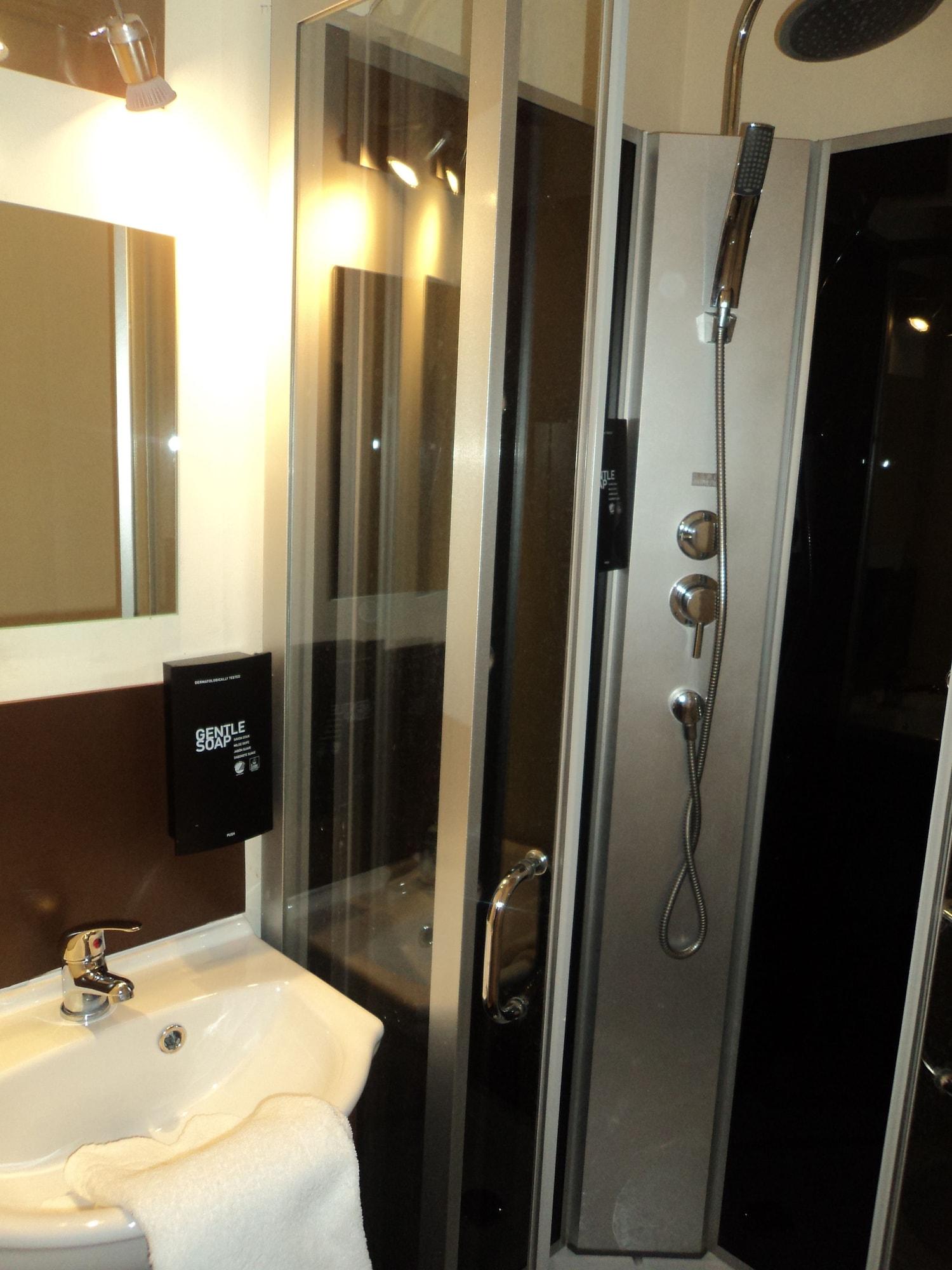 Albert Hotel Saint-Josse-ten-Noode Bagian luar foto