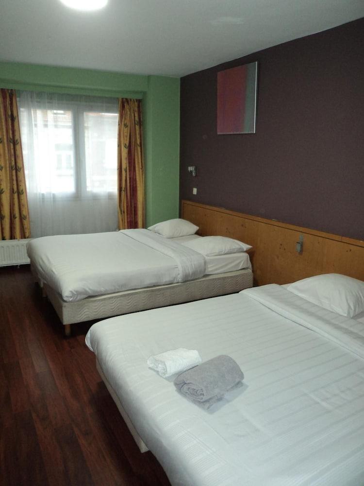 Albert Hotel Saint-Josse-ten-Noode Bagian luar foto