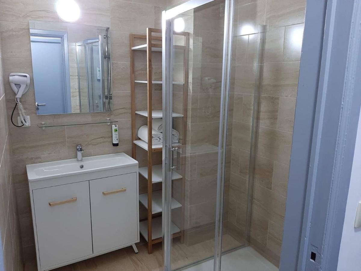 Albert Hotel Saint-Josse-ten-Noode Bagian luar foto